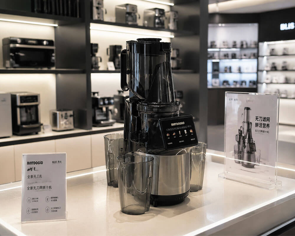 Stainless-steel-juicer-display